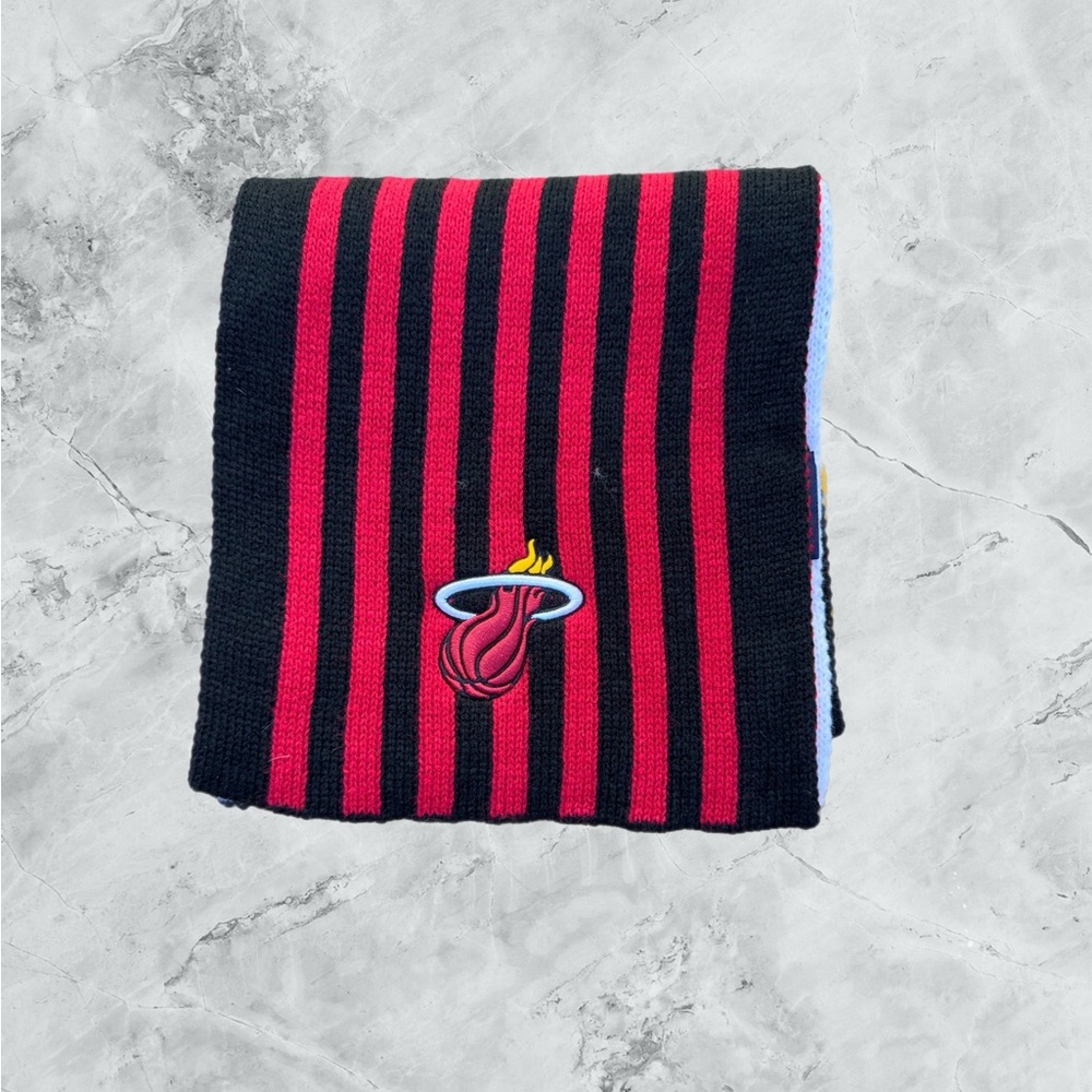 MIAMI HEAT SCARF